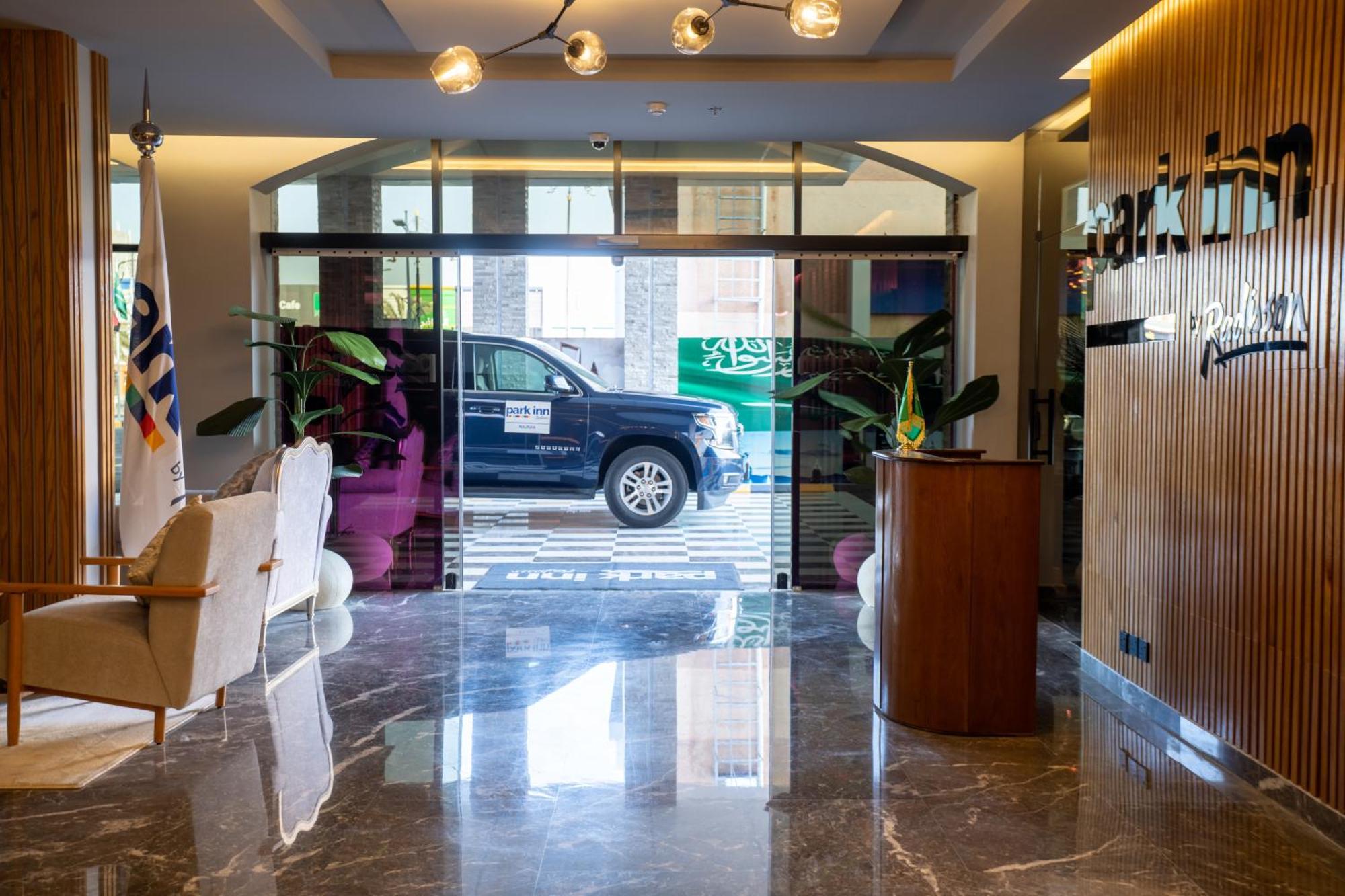 Park Inn By Radisson Najran Esterno foto
