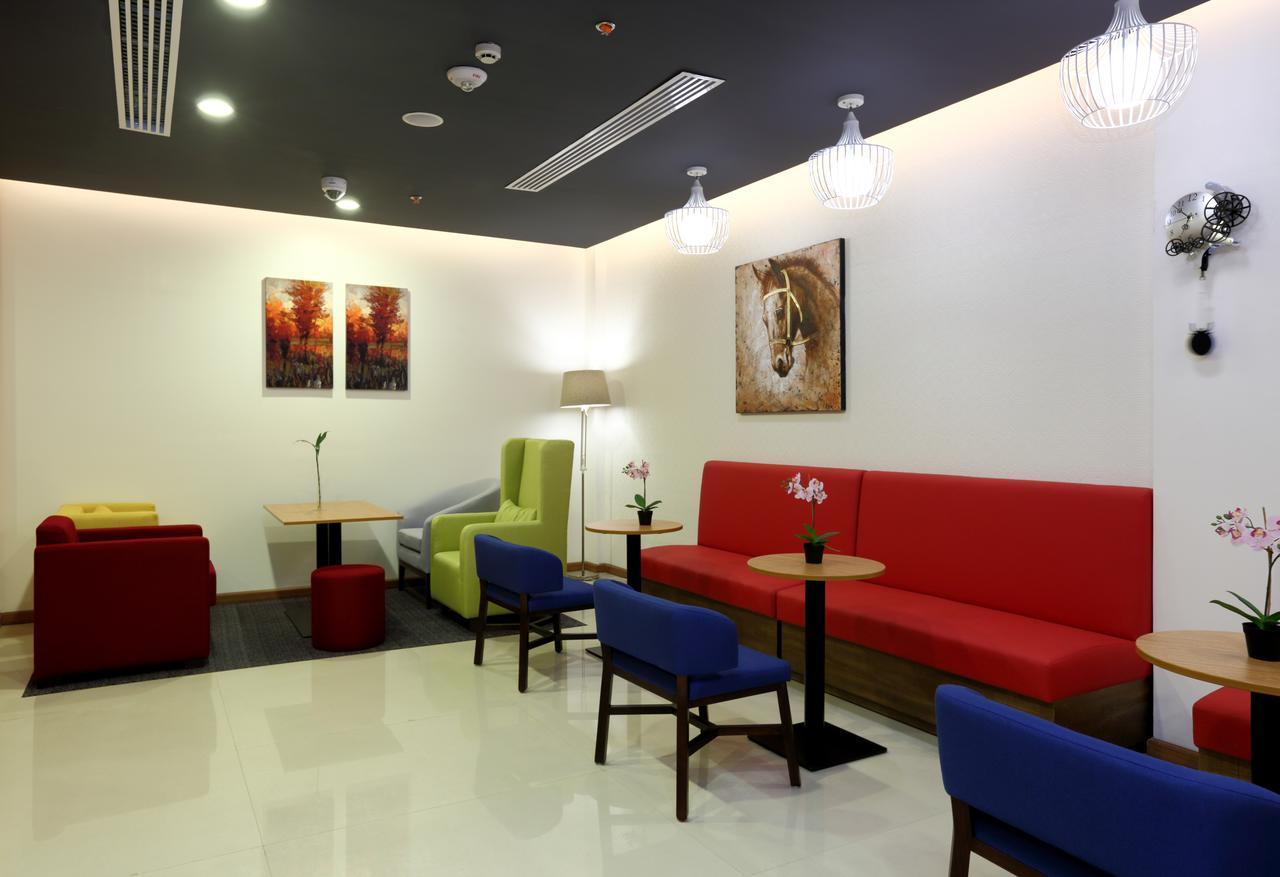 Park Inn By Radisson Najran Esterno foto