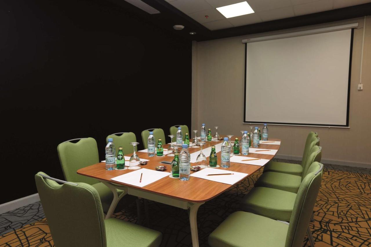Park Inn By Radisson Najran Esterno foto
